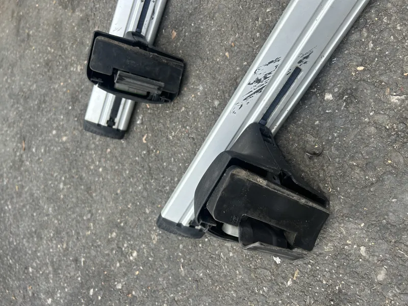 imagine 4  pentru anuntul Vand sistem de bare bari transversale Thule Wingbar 135cm Seat Ibiza