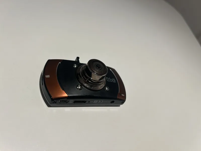 imagine 1  pentru anuntul Camera auto DVR - NOUS NF6 Full HD 1080p GPS