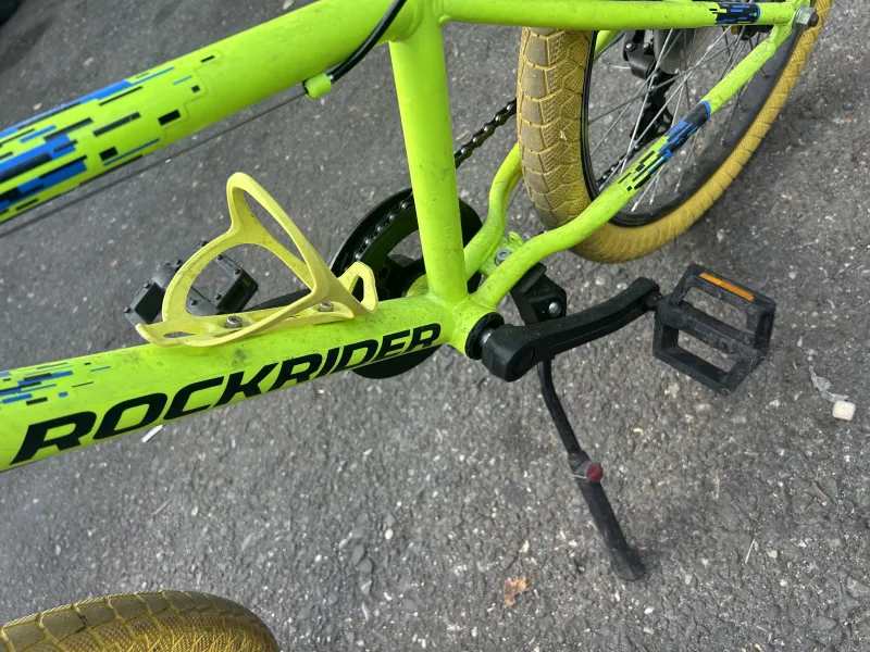 imagine 7  pentru anuntul Bicicleta Rockrider ST500 roti 20", cauciucuri galbene, stare f buna