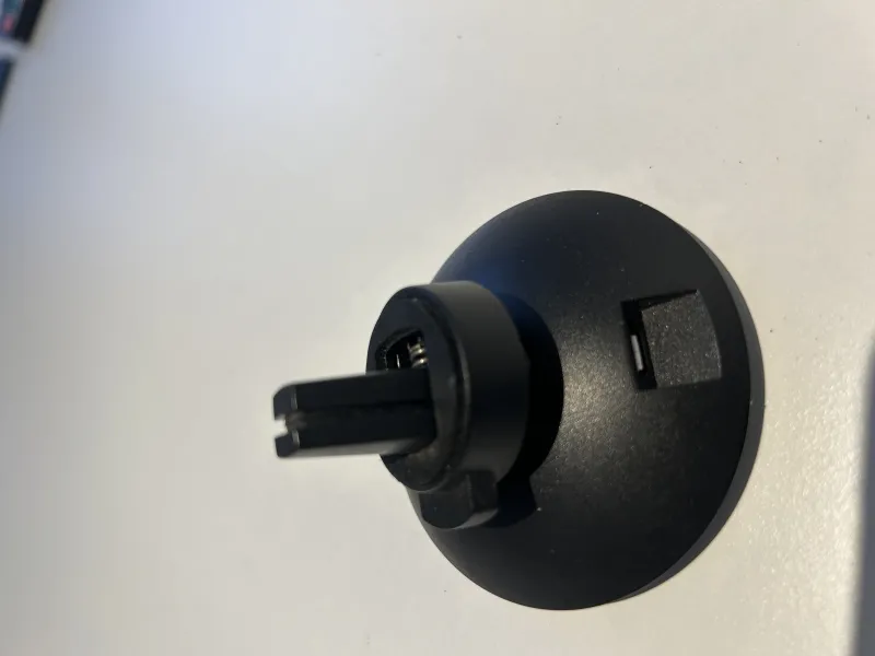 imagine 5  pentru anuntul 5W Wireless Car Phone Charger